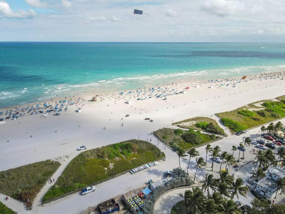 King Bed-Apt With Rooftop Pool-Bar D303 Appartement Miami Beach Buitenkant foto